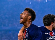 关于英超倒计时，巴黎圣日耳曼冲刺阶段篮板制胜，细节引发关注，质疑声仍在，高层口径保持一致的信息