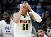  太空行动杀出重围小视频 