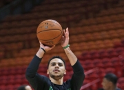 塔图姆迎来五赛季高光表现，C9球迷沸腾！的简单介绍